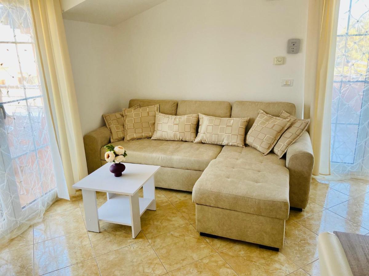 Apartments Brnada Umag Eksteriør bilde