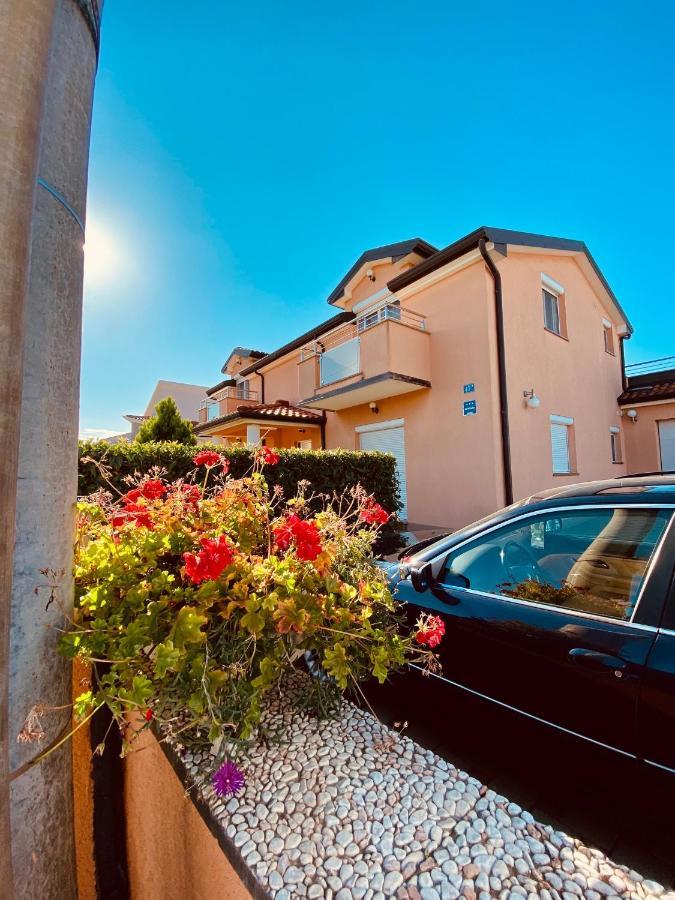 Apartments Brnada Umag Eksteriør bilde