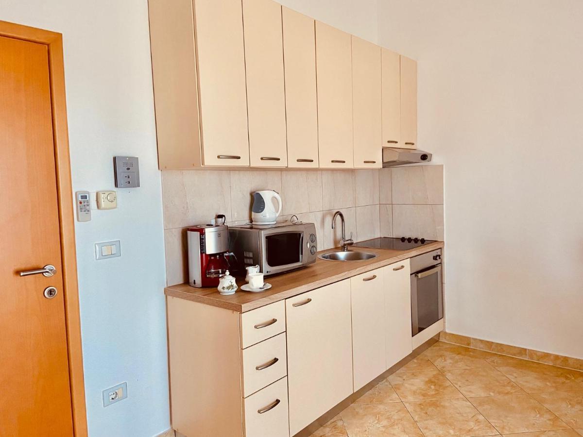 Apartments Brnada Umag Eksteriør bilde